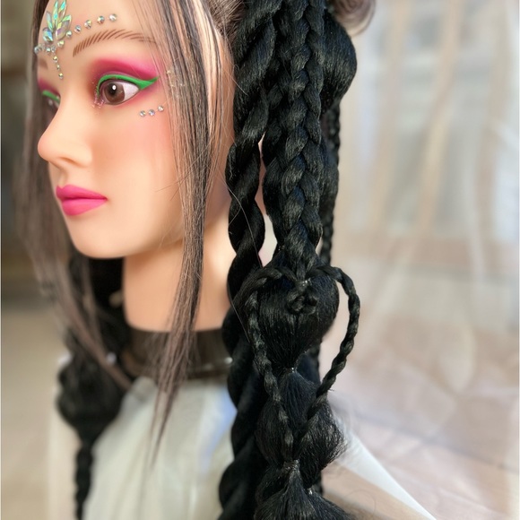Black heart rave braids - Picture 3 of 4